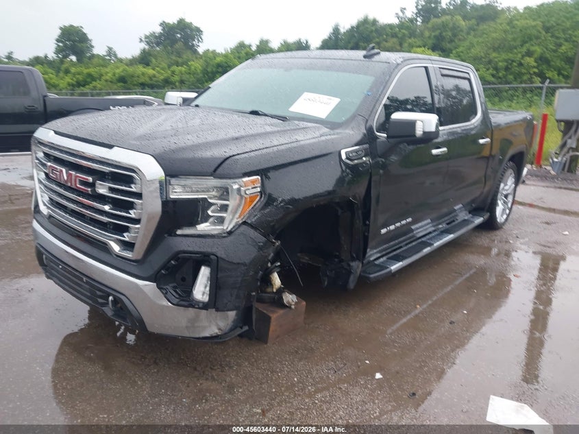 2020 GMC Sierra, Left Front, IAAI, VIN 3GTU9DED1LG279100 — photo 2