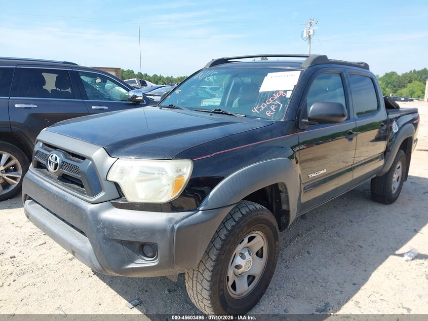 2015 TOYOTA TACOMA — zdjęcie 2