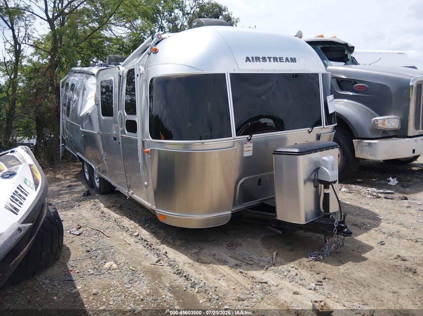 2018 AIRSTREAM FLYING CLOUD 27FB auction photo 1