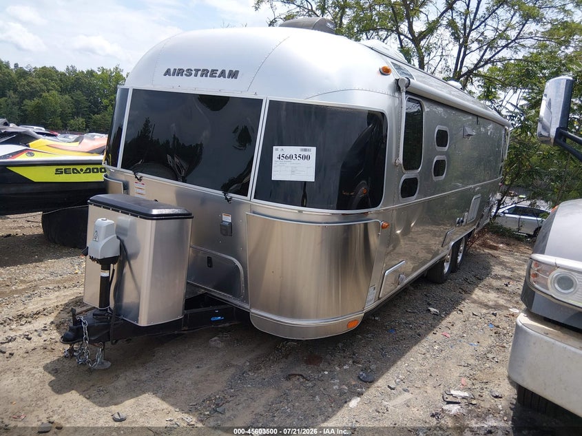 2018 AIRSTREAM FLYING CLOUD 27FB auction photo 2