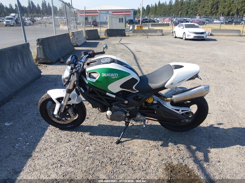 2009 Ducati Monster 696 VIN: ZDM1RADN99B016211 Lot: 45603503