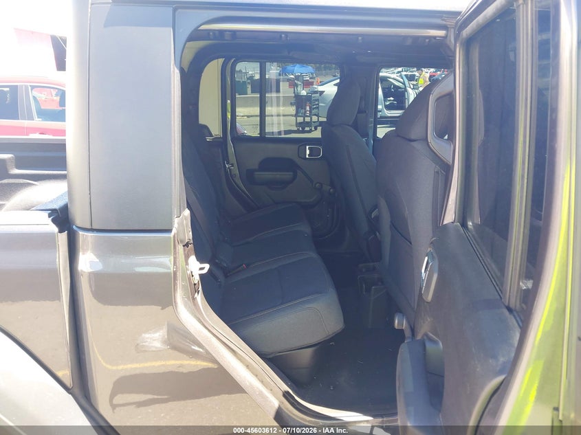 2024 JEEP GLADIATOR auction photo 8