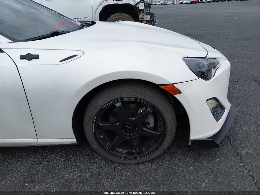2013 Scion Fr-S VIN: JF1ZNAA17D2704802 Lot: 45603632