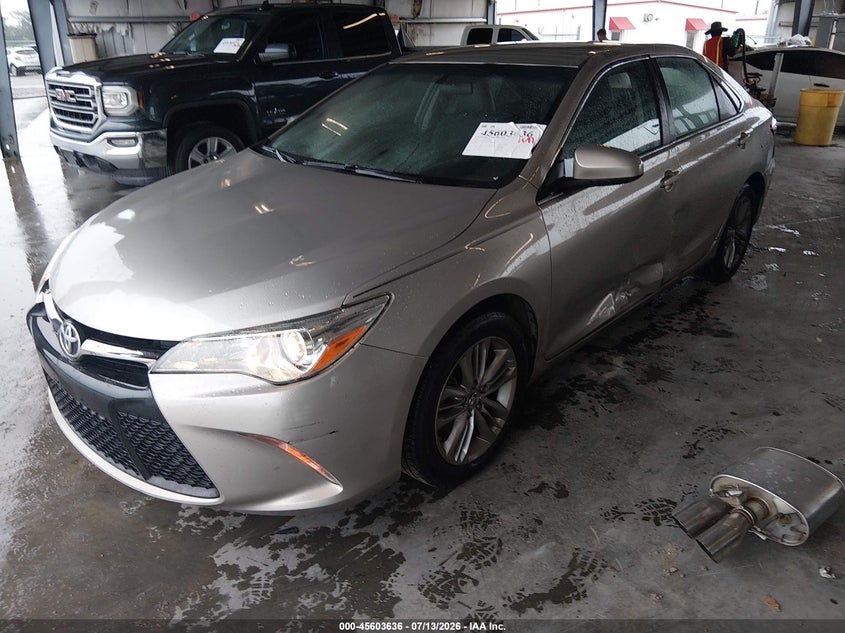 2016 Toyota Camry, Left Side, IAAI, VIN 4T1BF1FK9GU529192 — photo 2