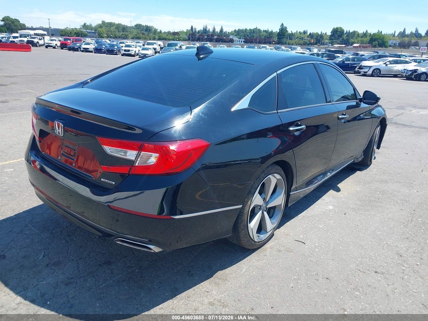 2018 HONDA ACCORD auction photo 4