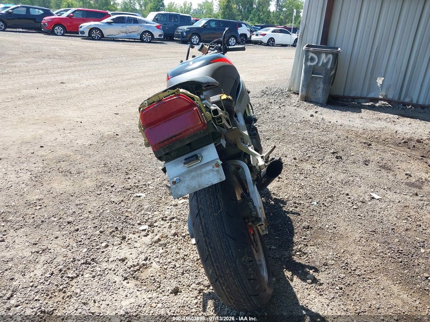 1994 HONDA CBR900 auction photo 6