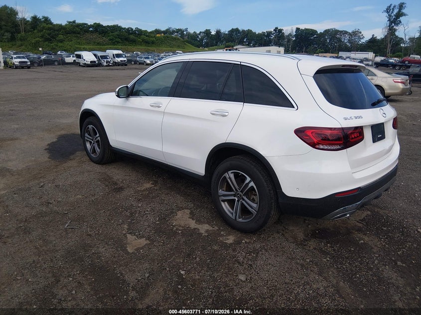 2021 MERCEDES-BENZ GLC 300 auction photo 3
