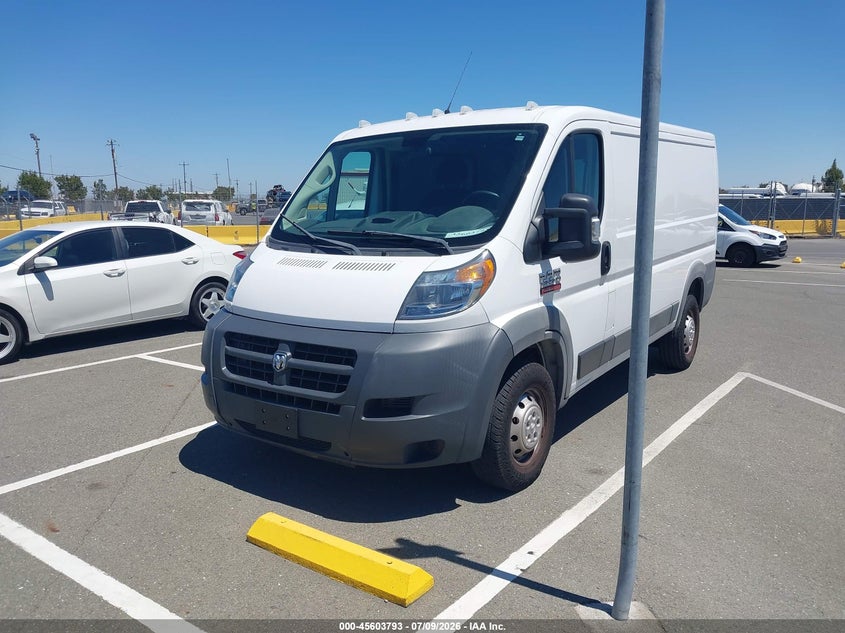 Vin: 3c6trvagxje146613, lot: 46102216, ram promaster 1500 low roof 136 wb 20182