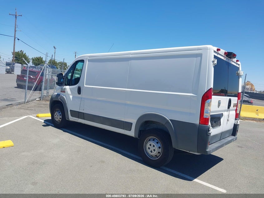 Vin: 3c6trvagxje146613, lot: 46102216, ram promaster 1500 low roof 136 wb 20183
