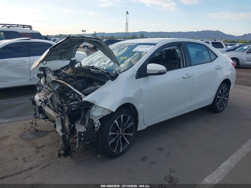 2018 TOYOTA COROLLA auction photo 2
