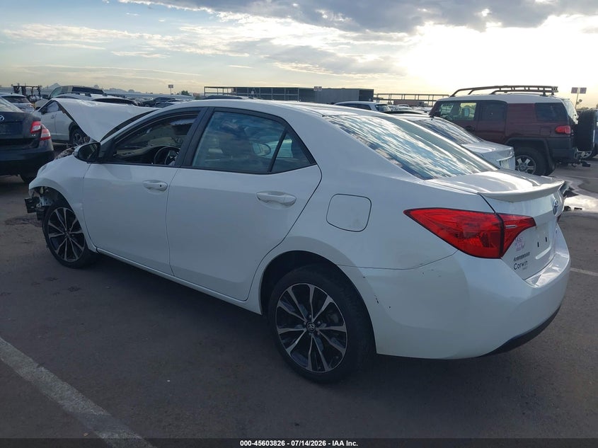 2018 TOYOTA COROLLA auction photo 3