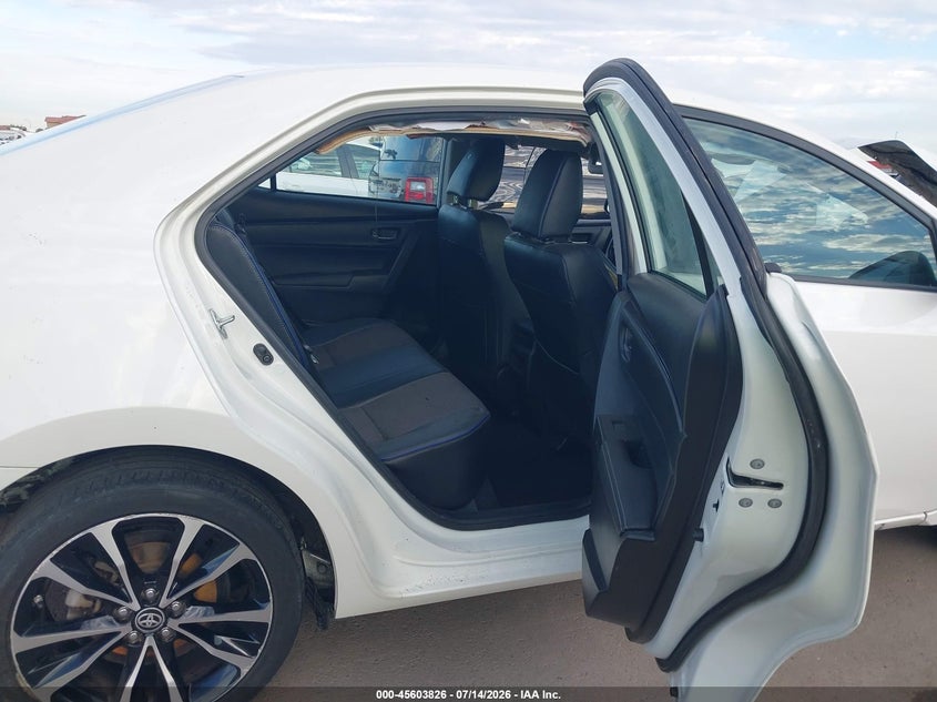 2018 TOYOTA COROLLA auction photo 8