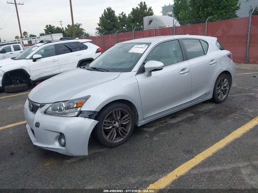 Vin: jthkd5bh7b2032687, lot: 46102286, lexus ct 200h premium 20112
