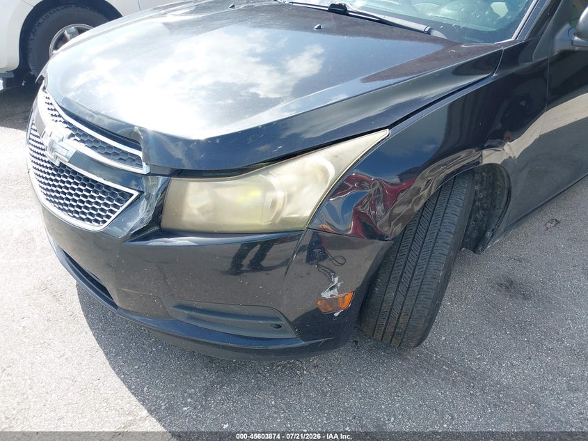 2012 CHEVROLET CRUZE auction photo 6
