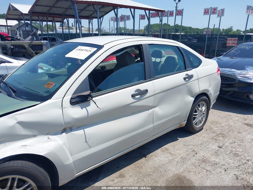 FORD FOCUS 2010 VIN 1FAHP3FN5AW256092