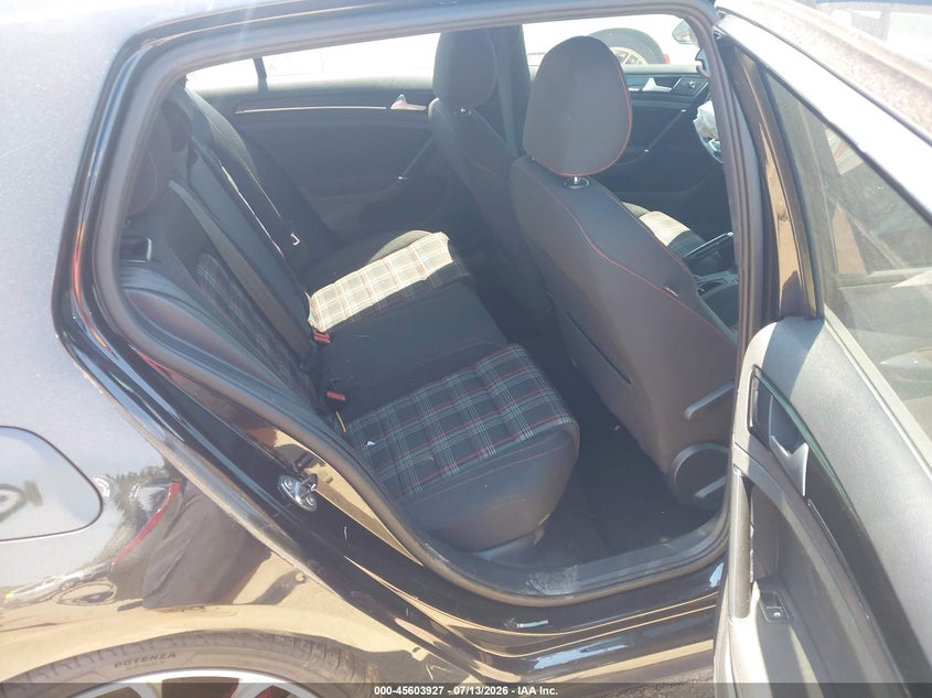 2016 VOLKSWAGEN GOLF GTI auction photo 8