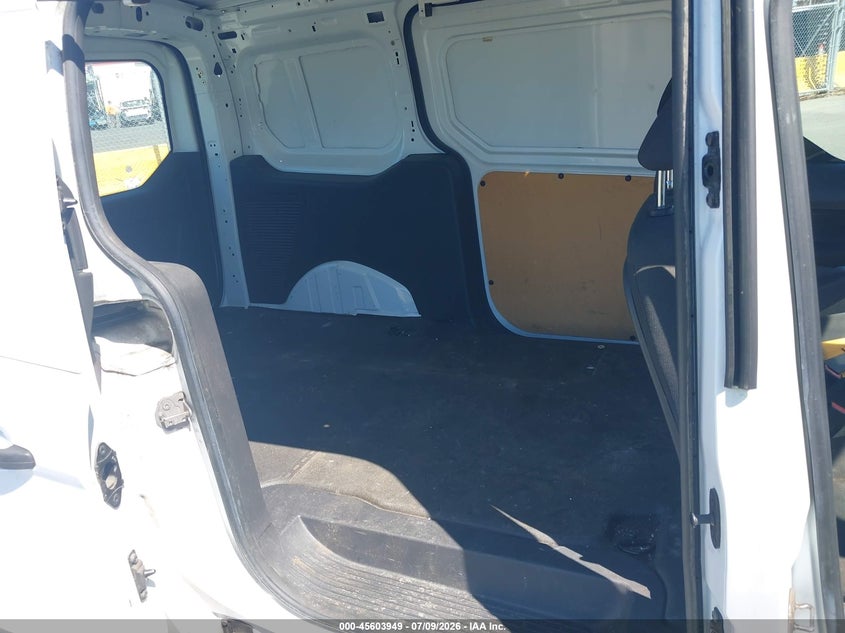 2018 FORD TRANSIT CONNECT auction photo 8