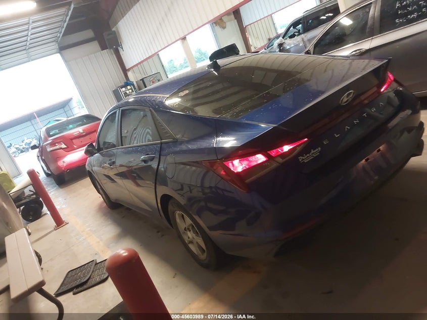 2022 HYUNDAI ELANTRA auction photo 3