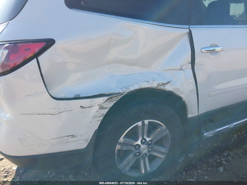 2017 CHEVROLET TRAVERSE auction photo 6