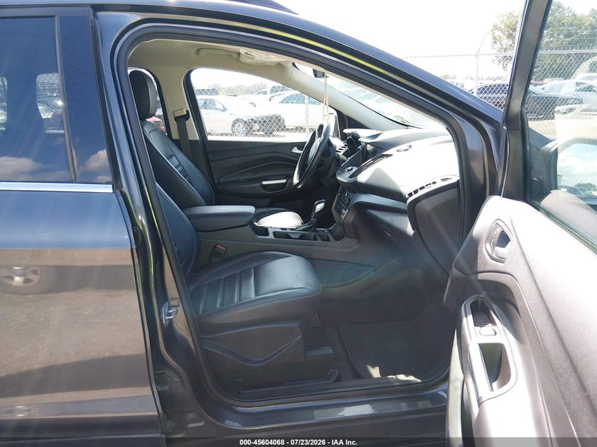 2019 FORD ESCAPE auction photo 5