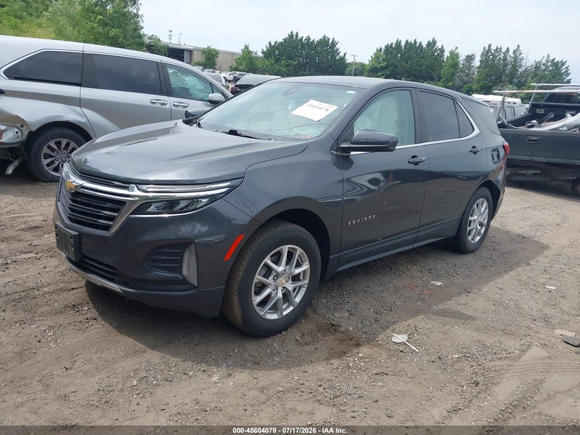 2023 CHEVROLET EQUINOX auction photo 2