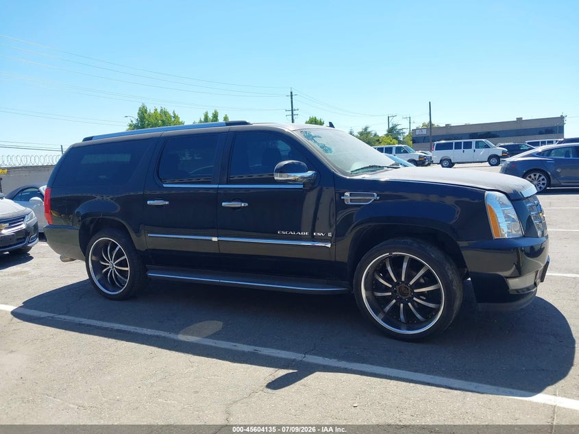 2009 Cadillac Escalade Esv Standard VIN: 1GYFK26239R208286 Lot: 45604135
