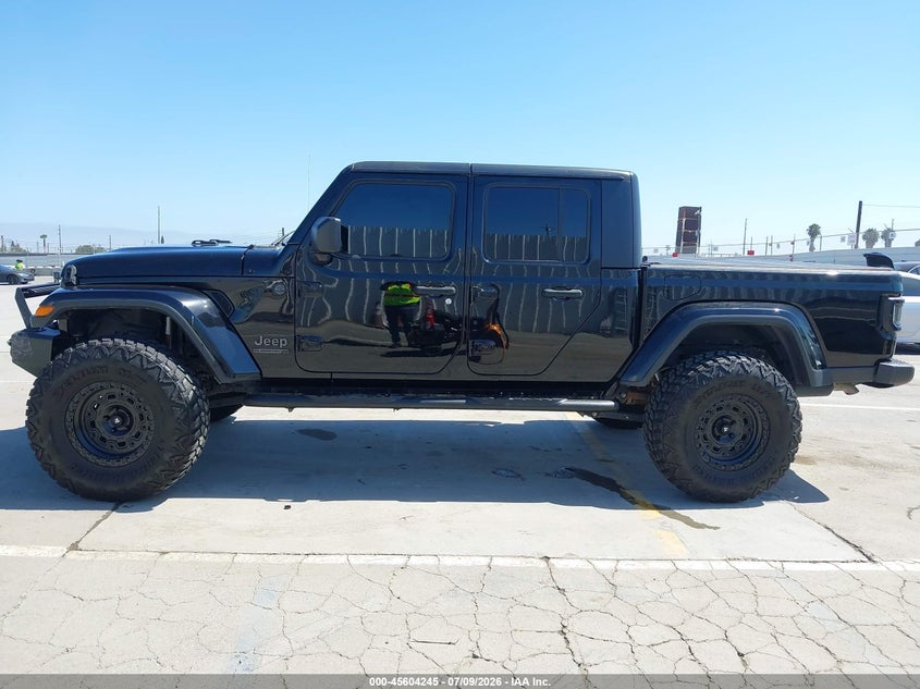 2021 Jeep Gladiator 80Th Anniversary 4X4 VIN: 1C6HJTAG8ML533979 Lot: 45604245