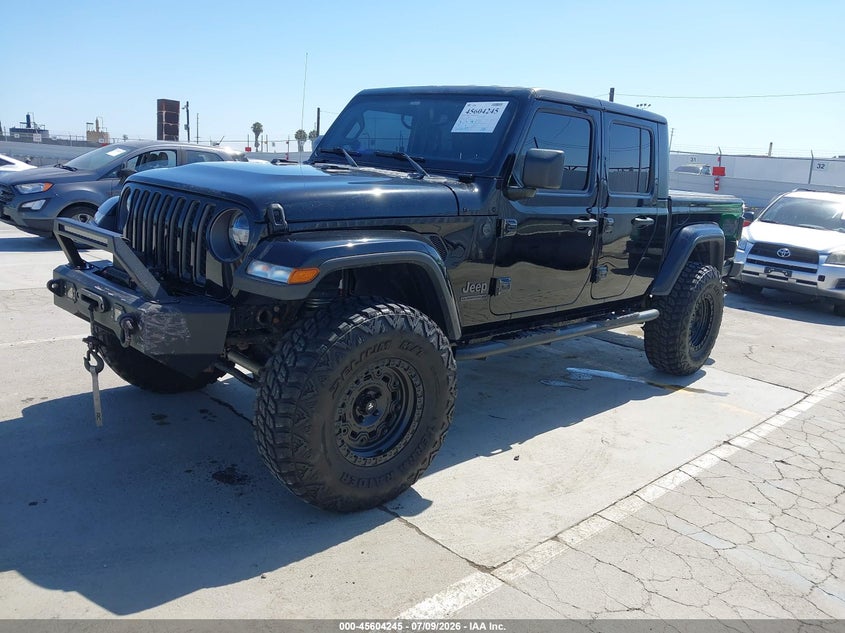 Vin: 1c6hjtag8ml533979, lot: 46102668, jeep gladiator 80th anniversary 4x4 20212
