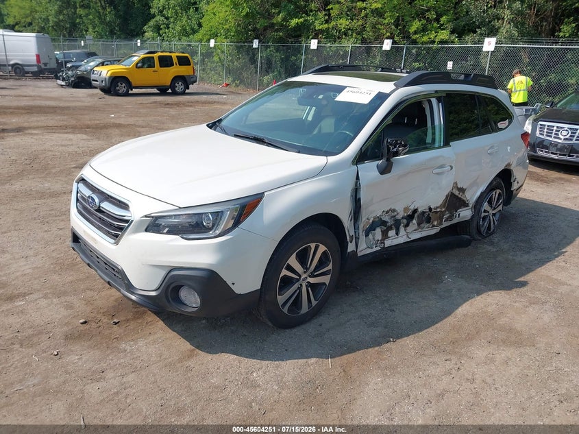 2019 Subaru Outback, Left Side, IAAI, VIN 4S4BSANC0K3346042 — photo 2