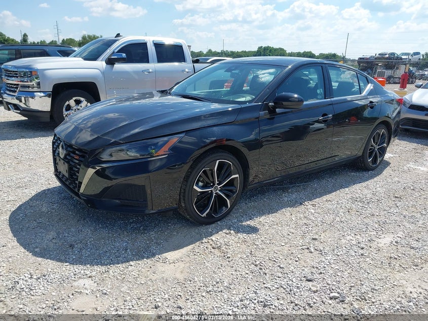 2025 NISSAN ALTIMA auction photo 2