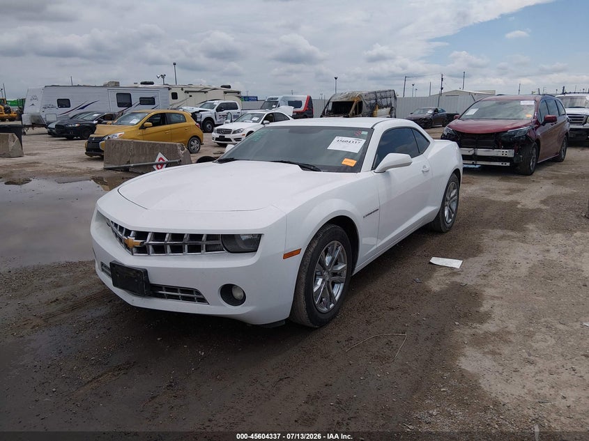 2013 Chevrolet Camaro, Right Side, IAAI, VIN 2G1FB1E31D9222029 — photo 2