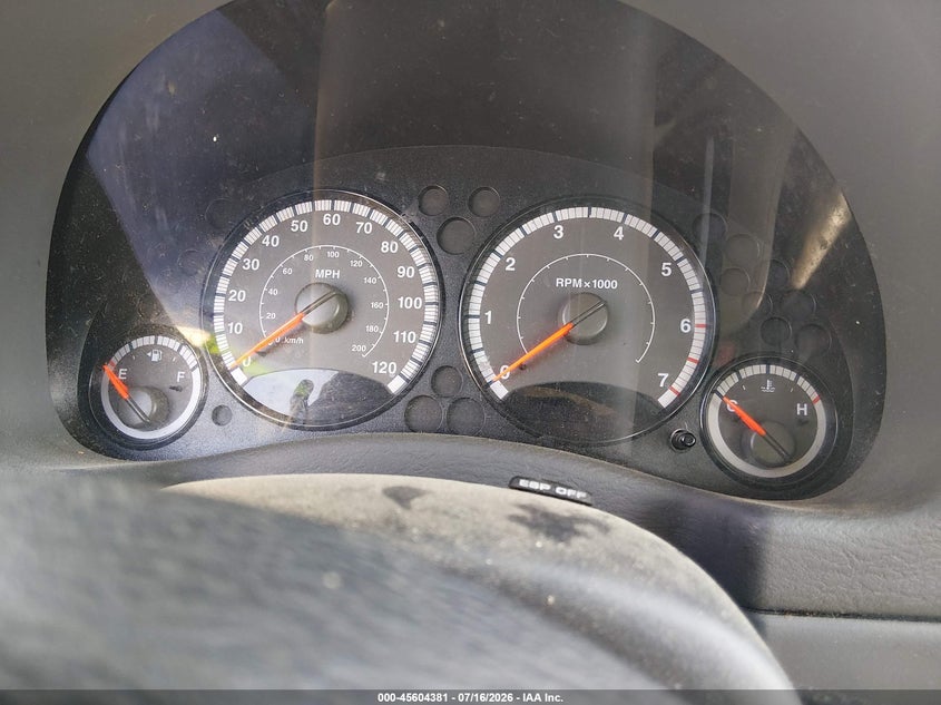 2006 JEEP LIBERTY auction photo 7