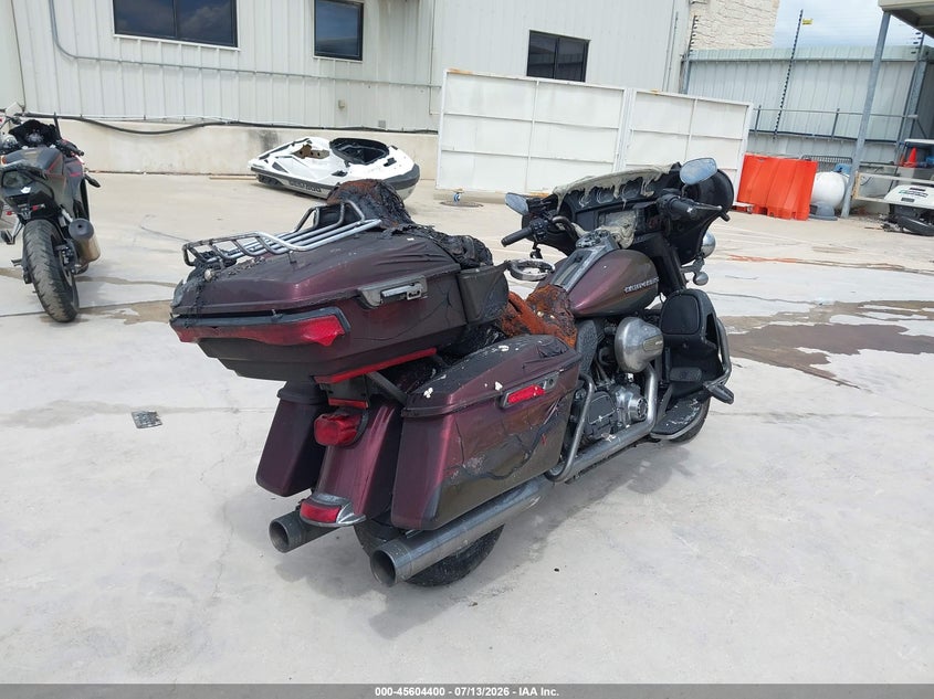 2014 HARLEY-DAVIDSON FLHTK auction photo 4