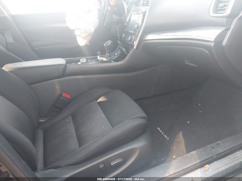 2017 NISSAN MAXIMA auction photo 5