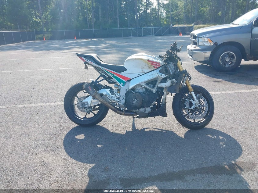 2020 Aprilia Tuono V4 1100 Rr VIN: LOT-1-45604419 Lot: 45604419