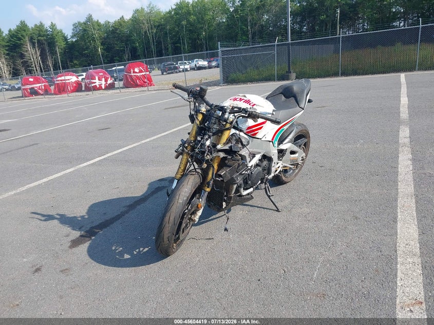 2020 APRILIA TUONO V4 1100 RR auction photo 1