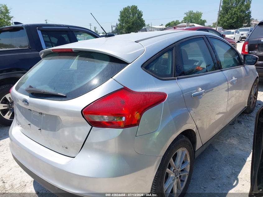 Vin: 1fadp3k22jl295766, lot: 46102881, ford focus se 20184