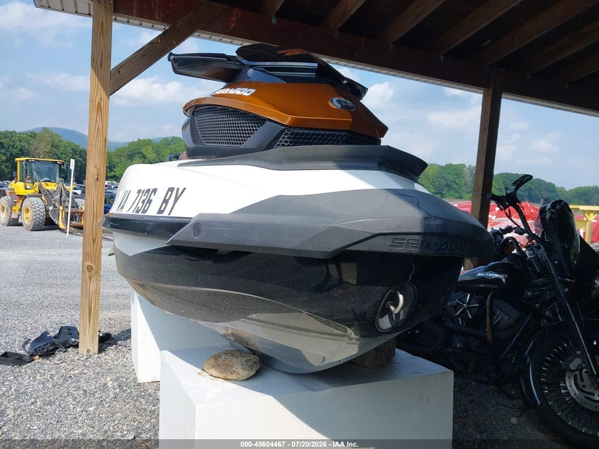 2015 SEADOO GTX 155 auction photo 6