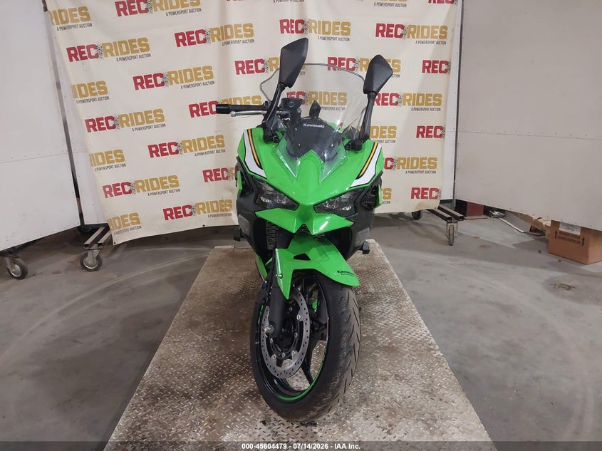 KAWASAKI EX500 2025