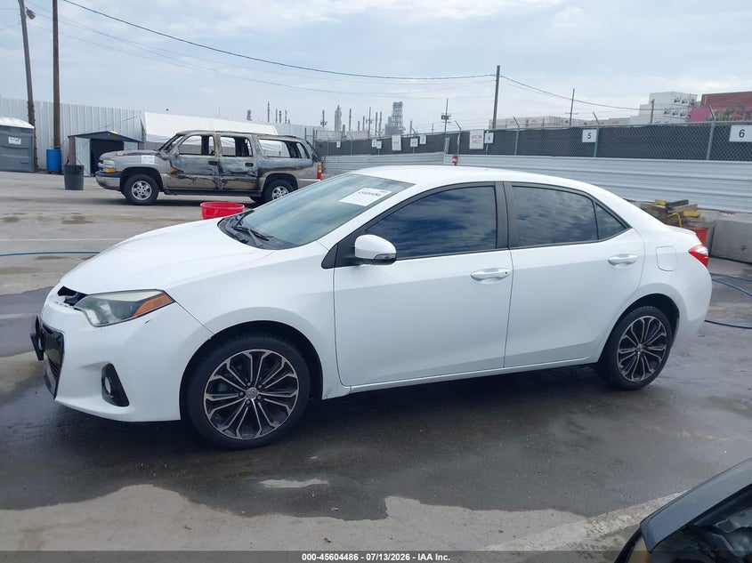 2016 TOYOTA COROLLA S PLUS — Photo 14