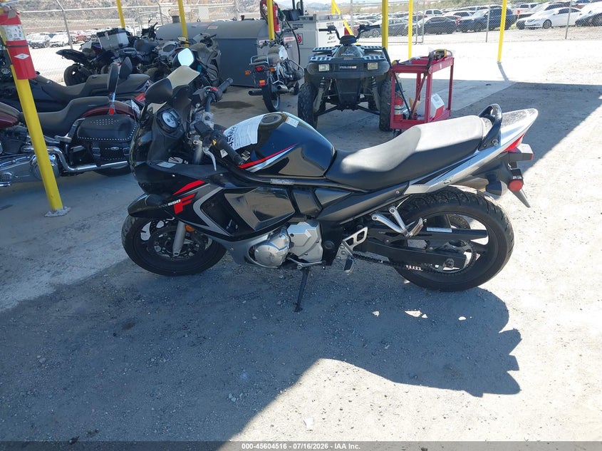 2008 Suzuki Gsx650 F VIN: JS1GP74A482103180 Lot: 45604516