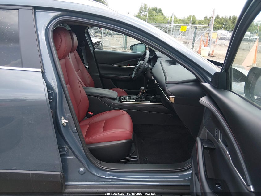 2025 Mazda Cx-30 2.5 S Carbon Edition VIN: 3MVDMBCM7SM769061 Lot: 45604532