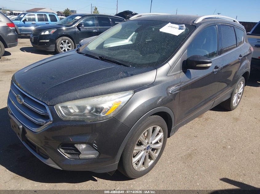 Vin: 1fmcu9j9xhua63853, lot: 46102972, ford escape titanium 20172