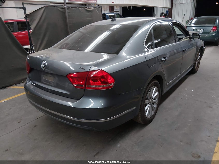 2013 VOLKSWAGEN PASSAT auction photo 4