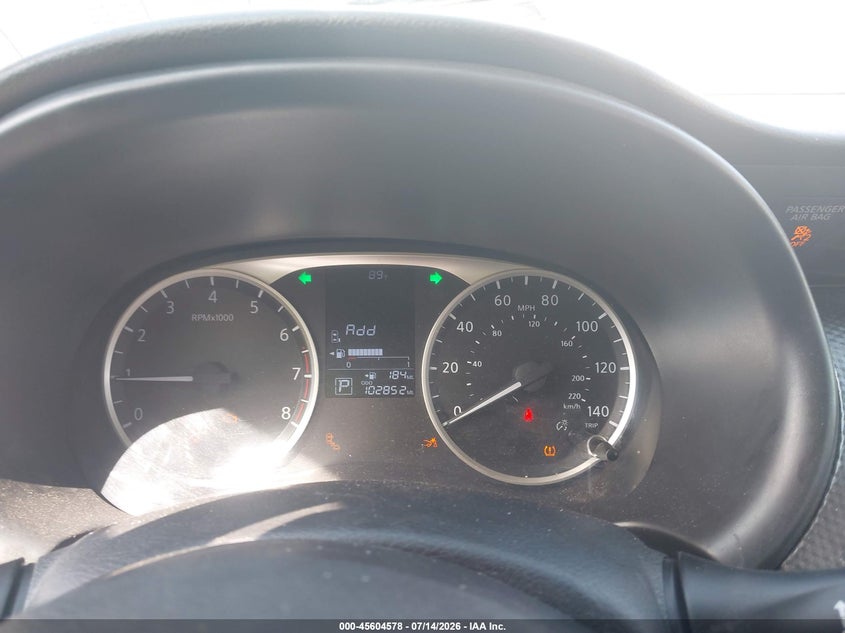 2020 NISSAN KICKS auction photo 7