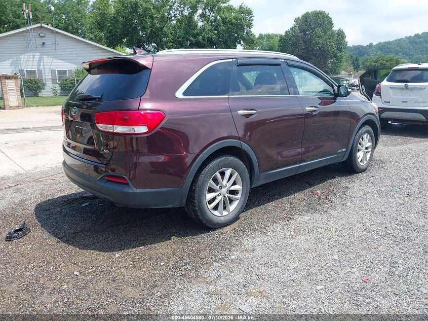 2016 KIA SORENTO auction photo 4