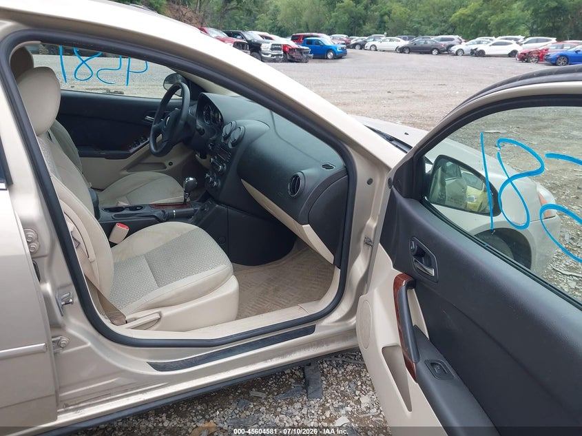 2009 PONTIAC G6 auction photo 5