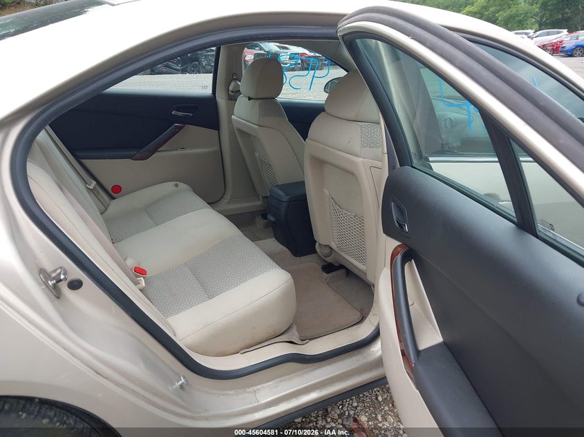 2009 PONTIAC G6 auction photo 8