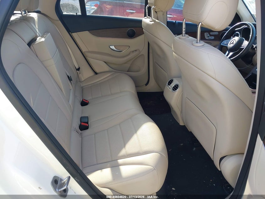 2022 Mercedes-Benz Glc 300 4Matic Suv VIN: W1N0G8EBXNV363851 Lot: 45604620