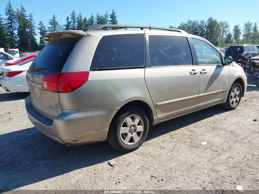 2007 TOYOTA SIENNA auction photo 4